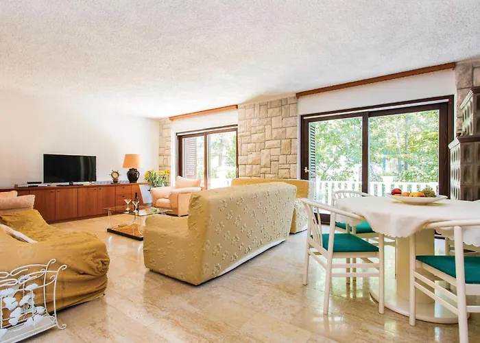 Awesome In With Wifi Holiday home Malinska