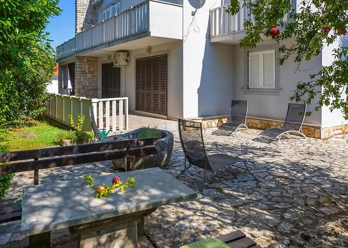 Awesome In With Wifi Holiday home