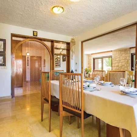Awesome In With Wifi Holiday home *